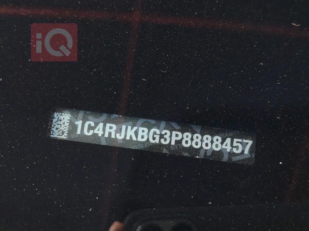 جیپ L گراند شیرۆکی